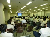 講演会の受講風景