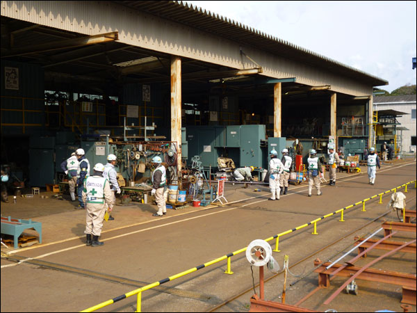 安全衛生パトロールによる注意喚起活動
