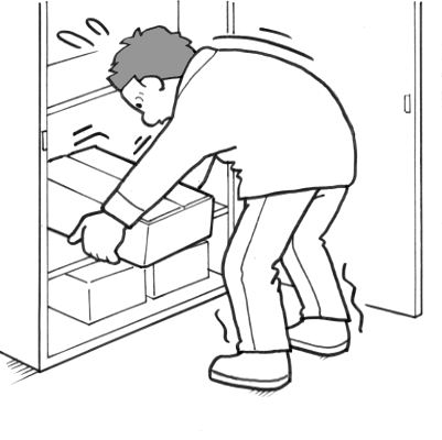 事務用品倉庫でコピー用紙を中腰で取出し中、よろめいた